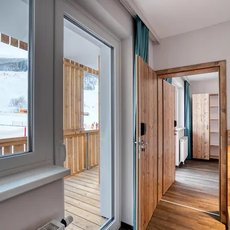 Cooee Alpin Отель 4*