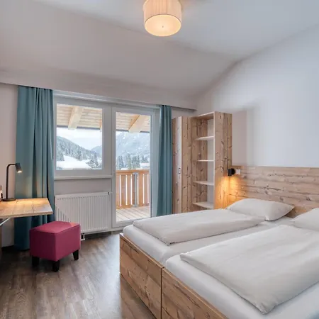 Отель Cooee Alpin Бад Кляйнкирххайм