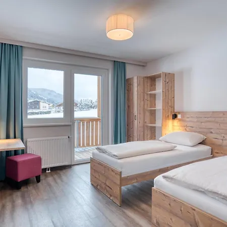 Отель Cooee Alpin Бад Кляйнкирххайм