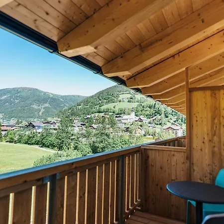 Cooee Alpin 호텔 4*